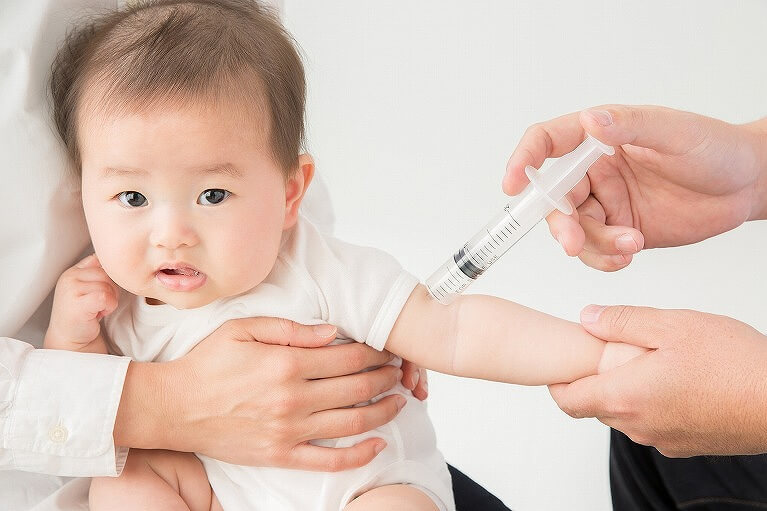 生後2ヶ月からのワクチンデビュー